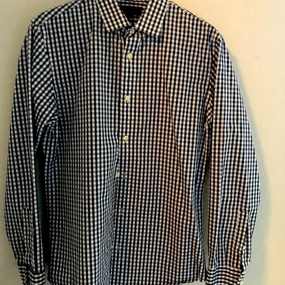 Banana Republic Men’s Button Down Shirt